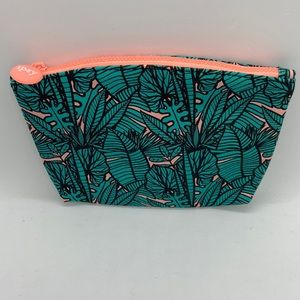 💄3 for $20 💄Ipsy Cosmetic Tropical Print Cosmetic / Accessories Bag